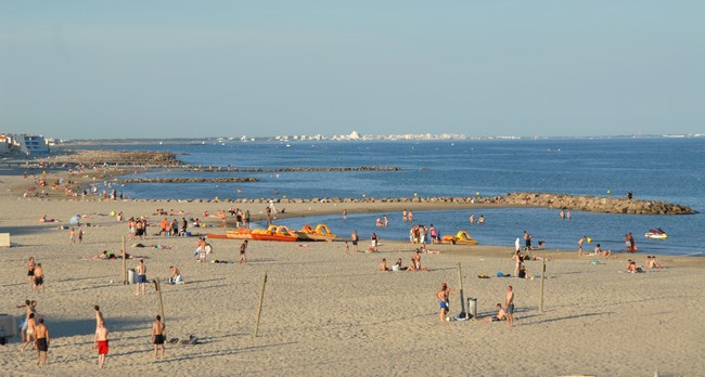 4-Sterne Campingplatz Montpellier plage Palavas am Mittelmeer mit  Sanitär-Einrichtungen