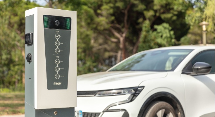 Borne de racharge pour voiture &eacute;lectrique