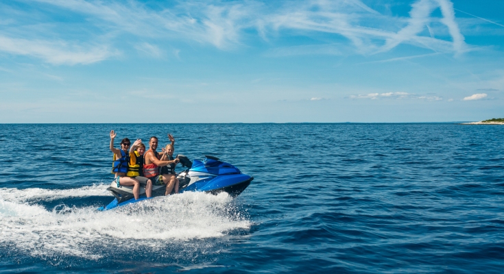 Famille en jet ski &agrave; Palavas les Flots
