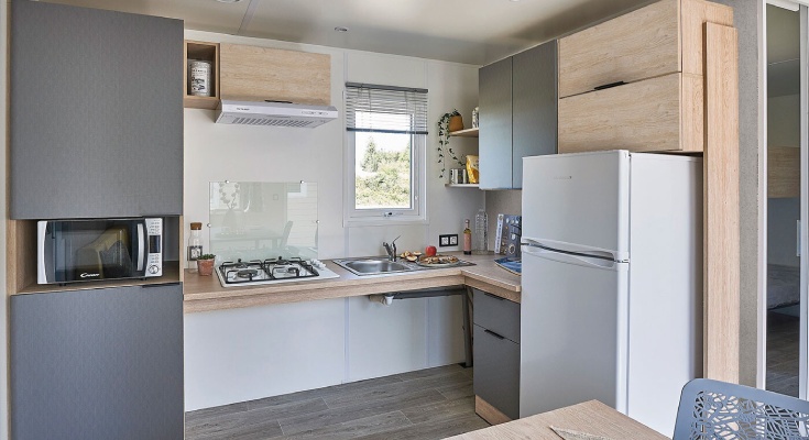 Cuisine d'un mobil-home PMR